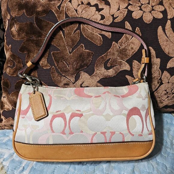 2003 Vintage y2k Coach Demi Shoulder Bag in Pink Optic Signature Monogram Purse - Picture 1 of 6